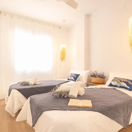 Downtown Near The - Happy Апартаменты Эстепона