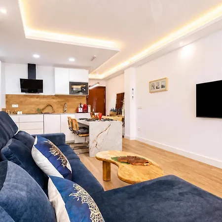 Downtown Near The - Happy Apartman Estepona