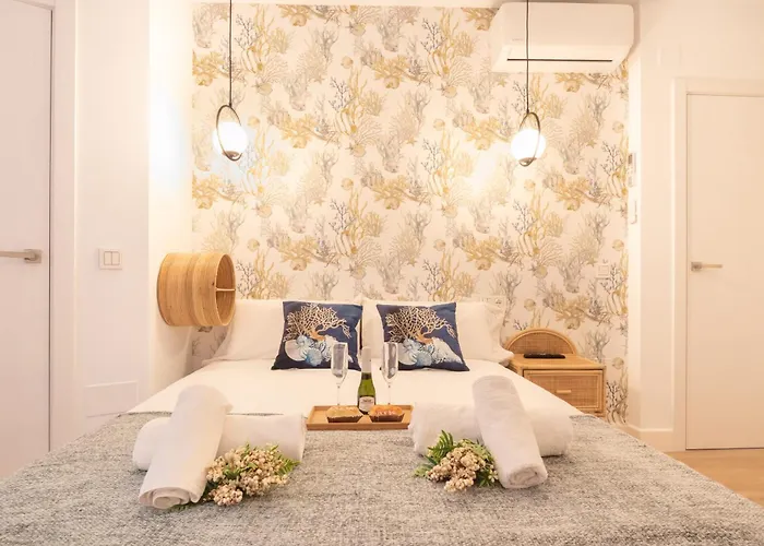 Downtown Near The - Happy Apartamento Estepona