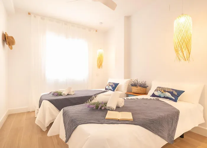 Downtown Near The - Happy Apartamento Estepona