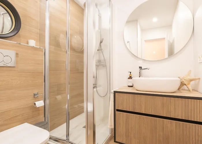 Apartamento Downtown Near The - Happy Estepona